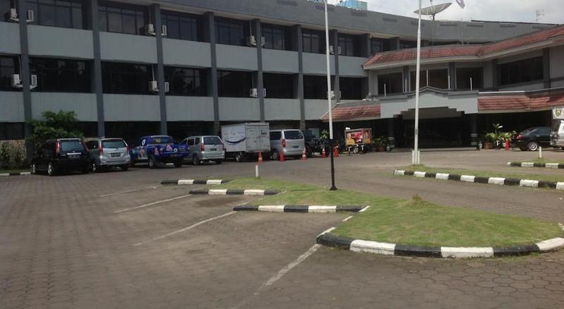 Hotel Swarna Dwipa باليمبانغْ المظهر الخارجي الصورة