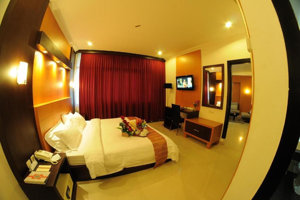 Hotel Swarna Dwipa باليمبانغْ الغرفة الصورة